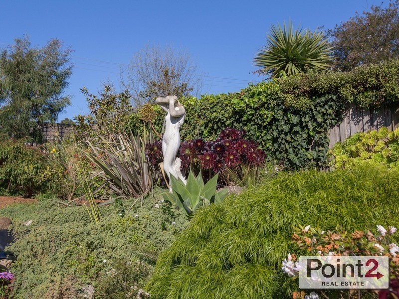 6 Wimborne Avenue, Mount Eliza VIC 3930