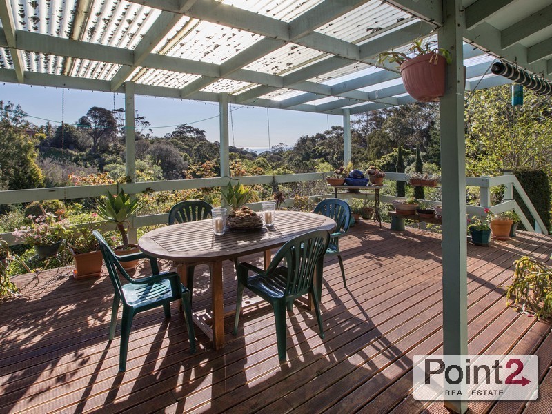 6 Wimborne Avenue, Mount Eliza VIC 3930