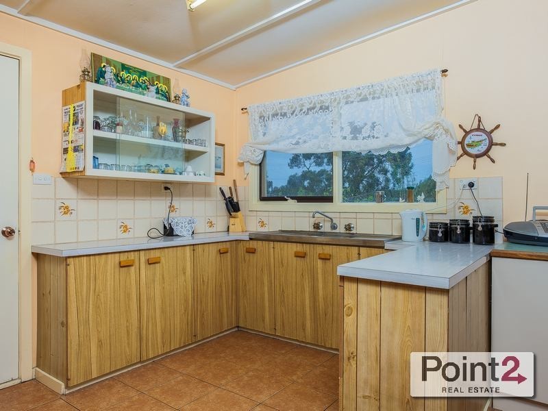 98 Weeroona Street, Rye VIC 3941