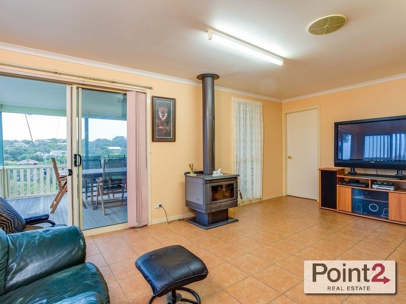 98 Weeroona Street, Rye VIC 3941