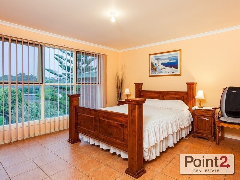 98 Weeroona Street, Rye VIC 3941