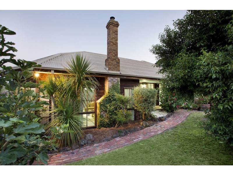 13 Mitic Court, Frankston South VIC 3199