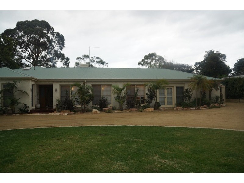 12 Blake Court, Mount Eliza VIC 3930