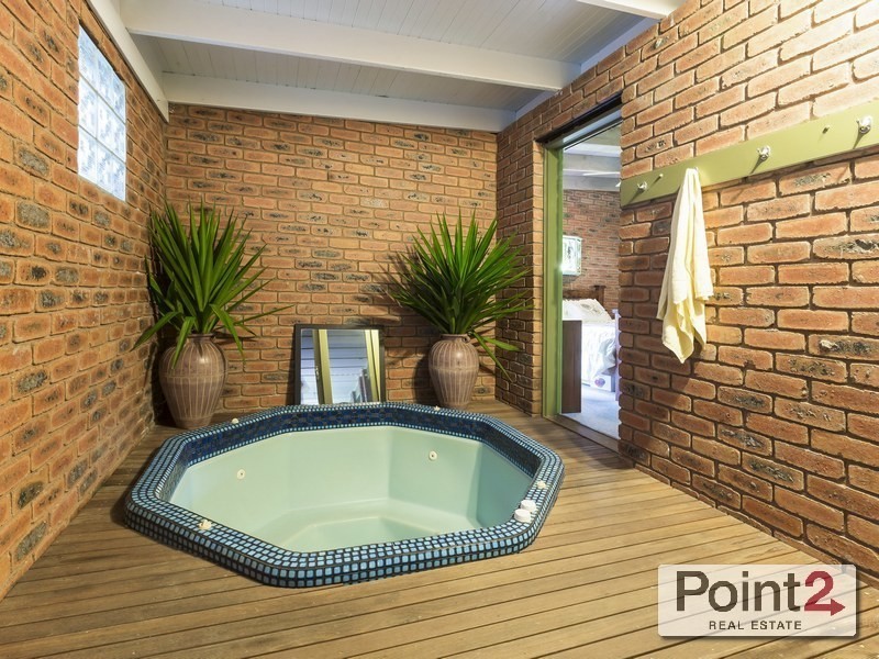5 Bienias Crescent, Tootgarook VIC 3941