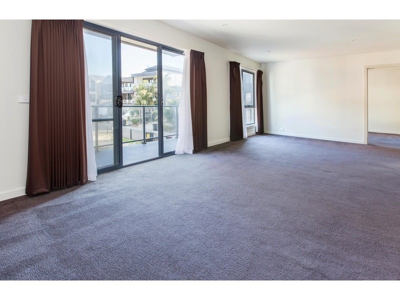 1/19 North Shore Drive, Patterson Lakes VIC 3197