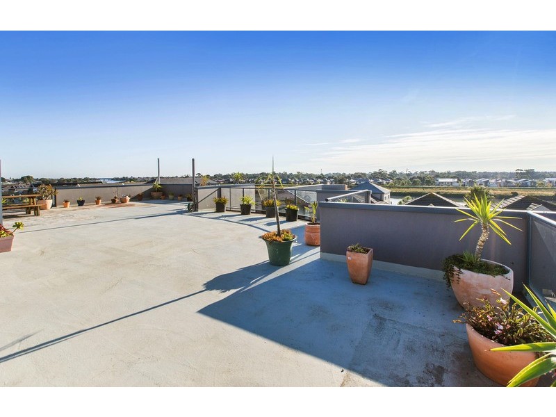 1/19 North Shore Drive, Patterson Lakes VIC 3197