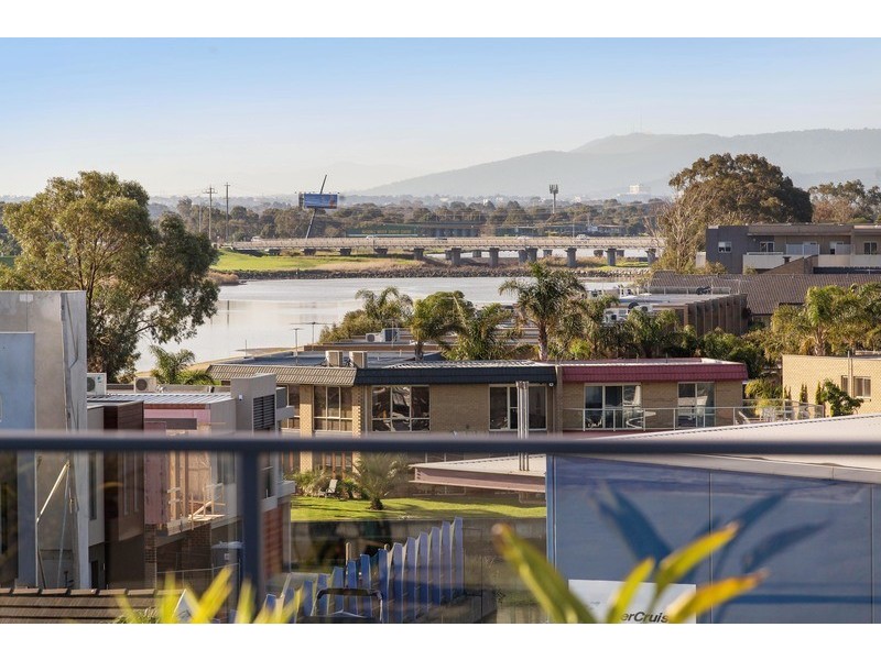 1/19 North Shore Drive, Patterson Lakes VIC 3197