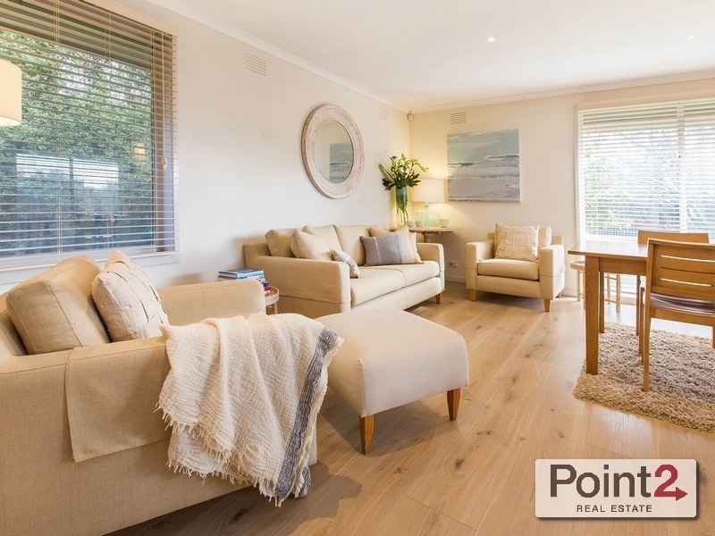 22 Rowsley Road, Mount Eliza VIC 3930