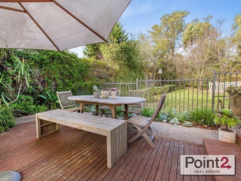 22 Rowsley Road, Mount Eliza VIC 3930