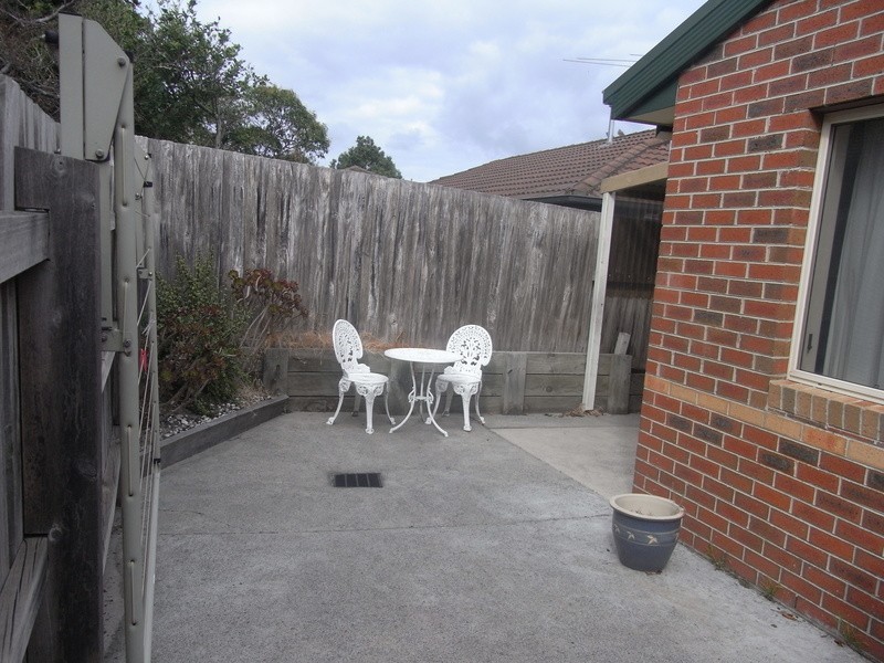 8/4 Foot Street, Frankston South VIC 3199