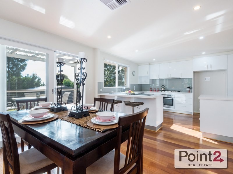 15 Davis Drive, Mount Eliza VIC 3930