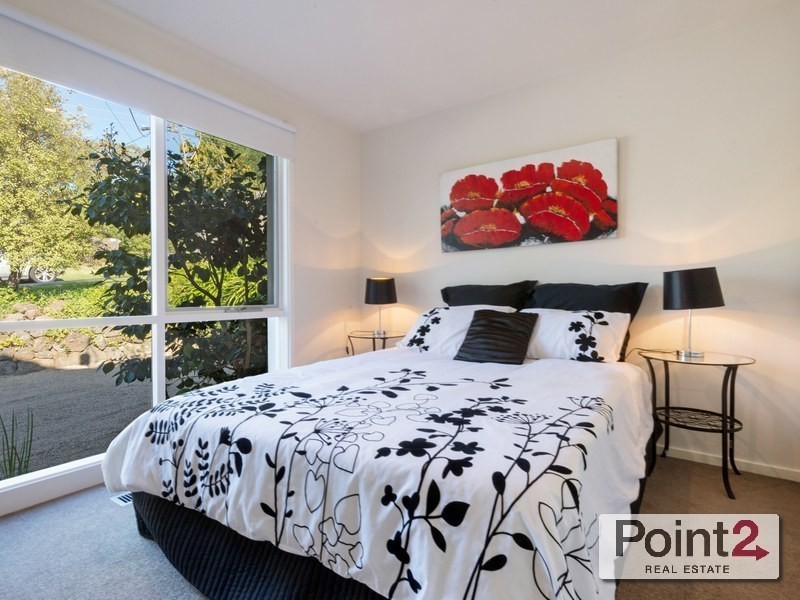 15 Davis Drive, Mount Eliza VIC 3930