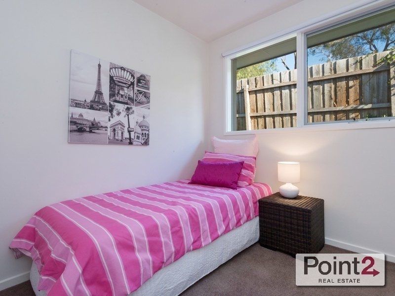 15 Davis Drive, Mount Eliza VIC 3930