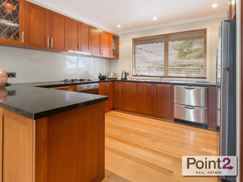 20 Bundara Crescent, Mount Eliza VIC 3930