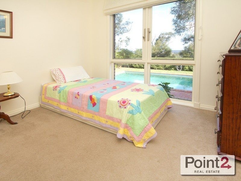 96 Banool Crescent, Mount Eliza VIC 3930