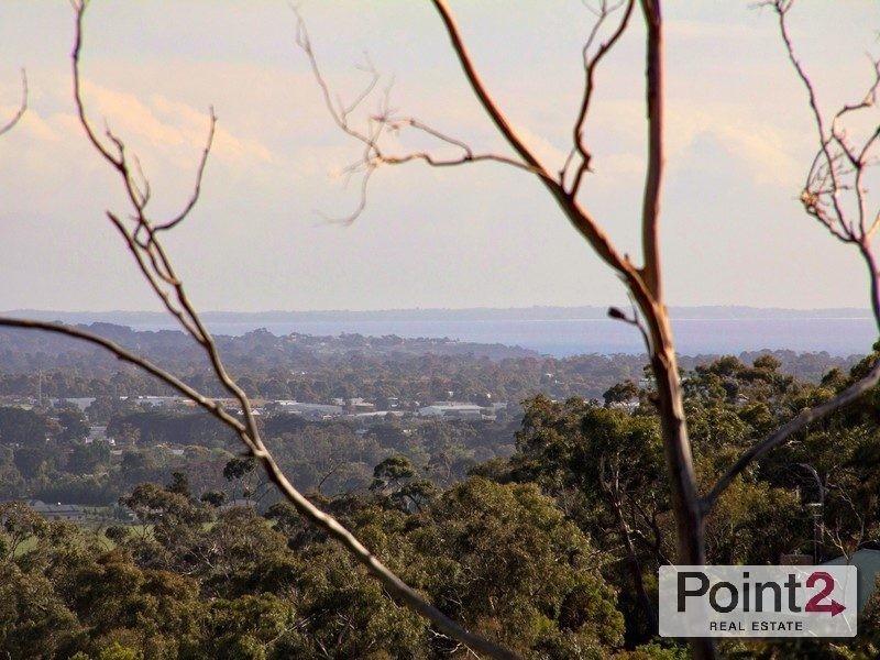 96 Banool Crescent, Mount Eliza VIC 3930