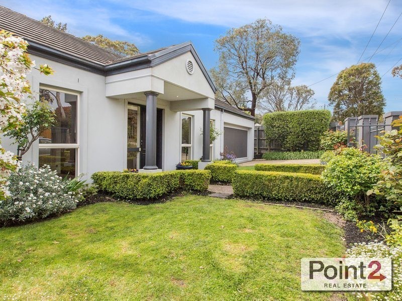 1 Heron Street, Mount Eliza VIC 3930