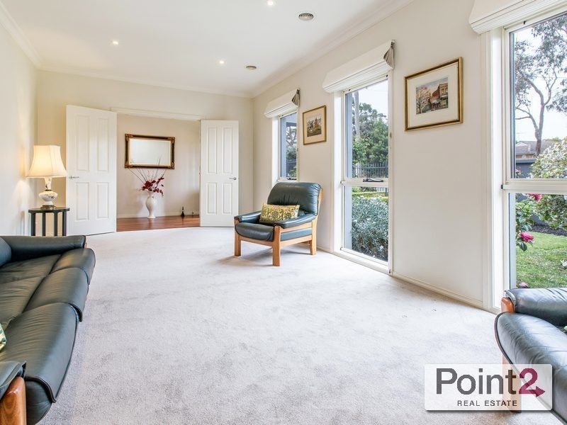 1 Heron Street, Mount Eliza VIC 3930