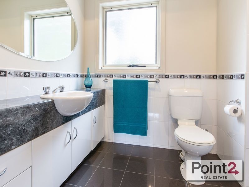 1 Heron Street, Mount Eliza VIC 3930