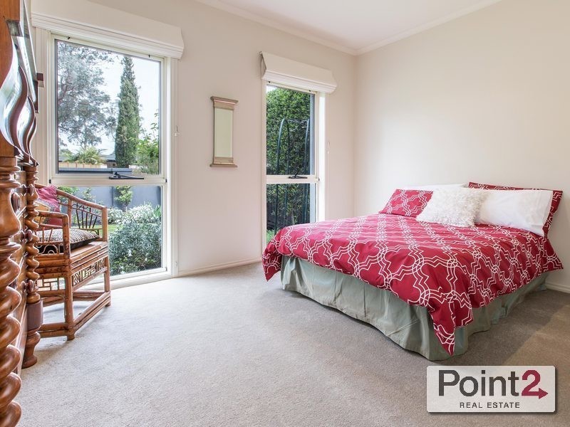 1 Heron Street, Mount Eliza VIC 3930