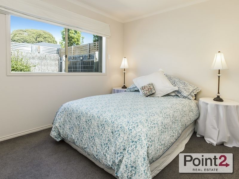 2A Leicester Avenue, Mount Eliza VIC 3930