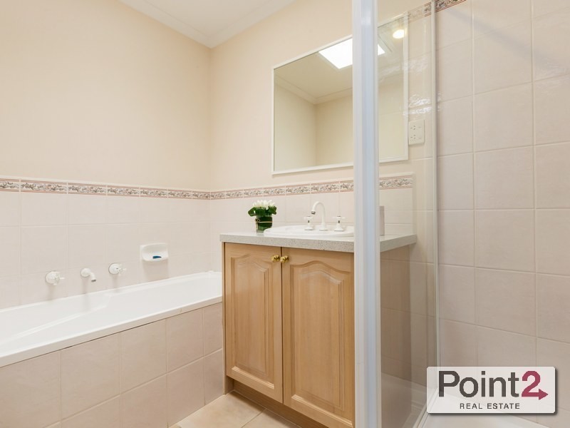 2A Leicester Avenue, Mount Eliza VIC 3930