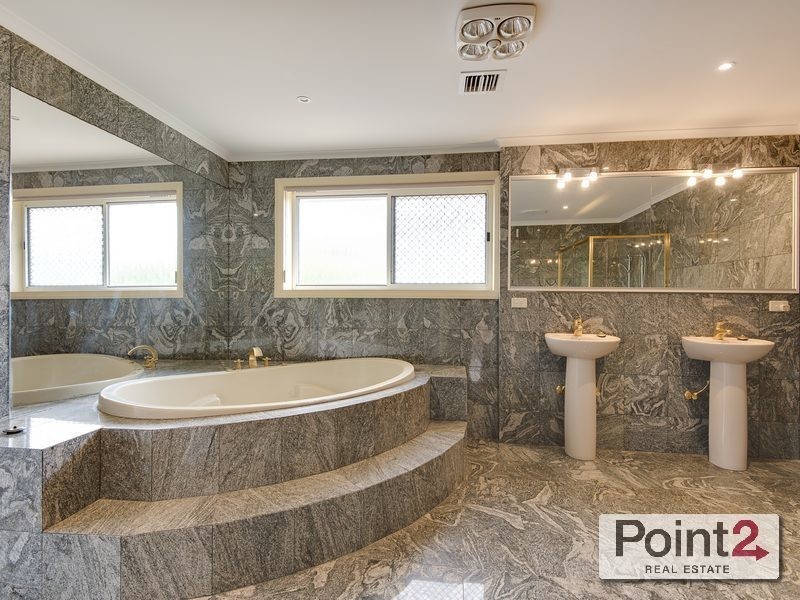 61 Williams Road, Mount Eliza VIC 3930