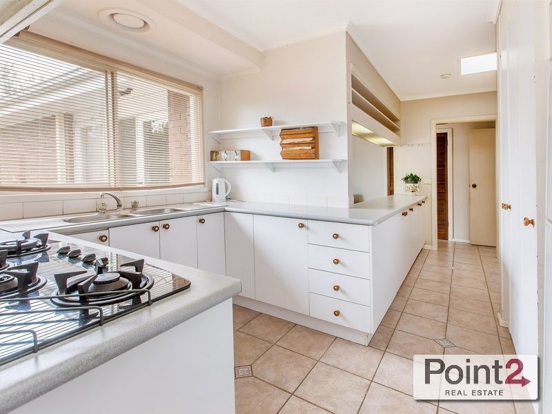 99 Canadian Bay Road, Mount Eliza VIC 3930