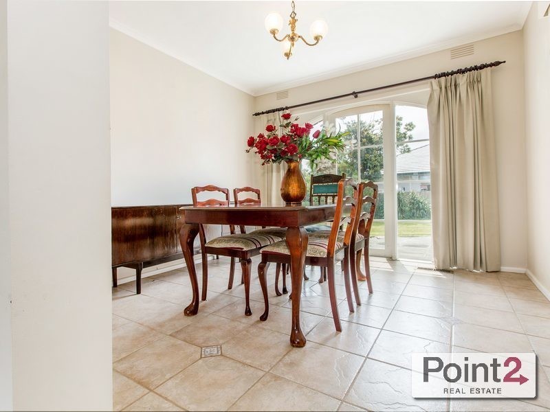 99 Canadian Bay Road, Mount Eliza VIC 3930