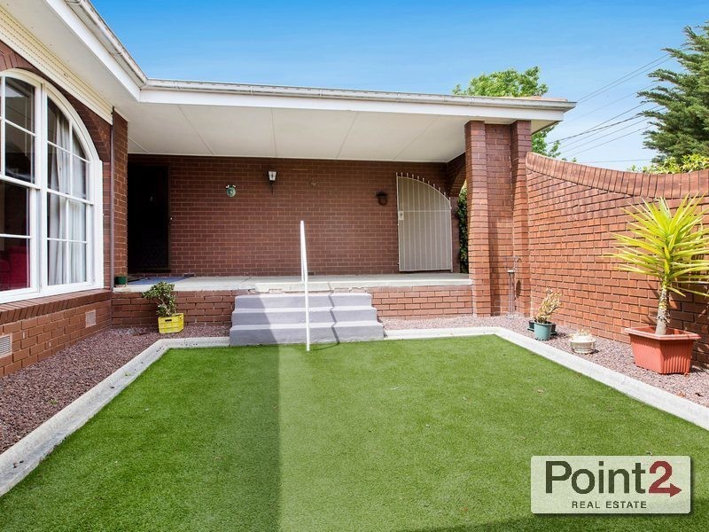 99 Canadian Bay Road, Mount Eliza VIC 3930