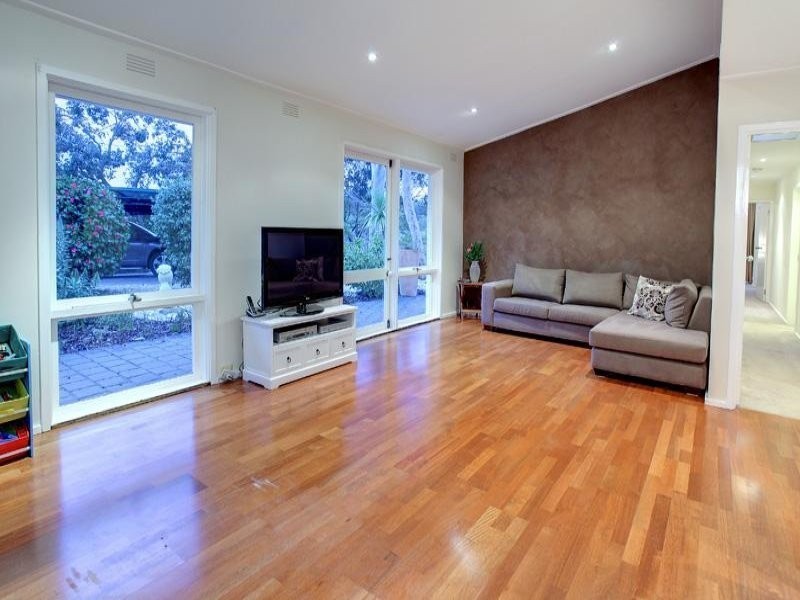 21 Allen Drive, Mount Eliza VIC 3930