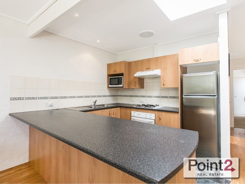 2/125 Mt Eliza Way, Mount Eliza VIC 3930