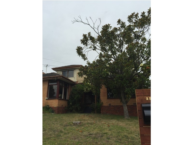 25 Leslie Street, Frankston South VIC 3199