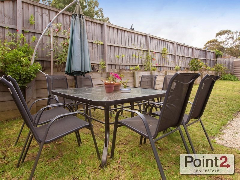 9/2 Coonara Avenue, Mount Eliza VIC 3930