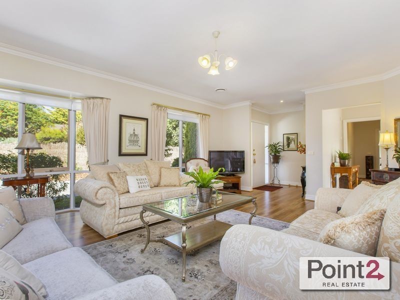2/17 Yewers Avenue, Mount Eliza VIC 3930