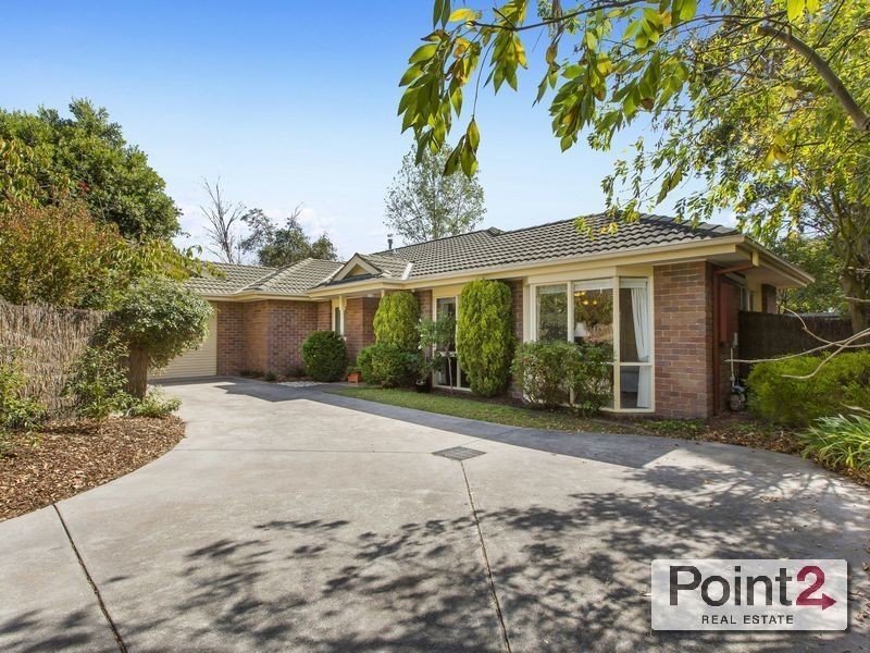 2/17 Yewers Avenue, Mount Eliza VIC 3930