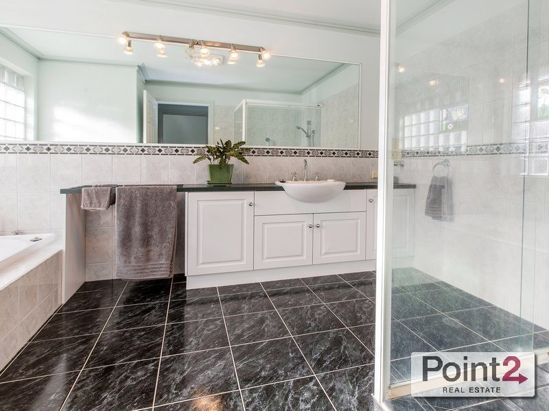 62 Palm Tree Drive, Safety Beach VIC 3936