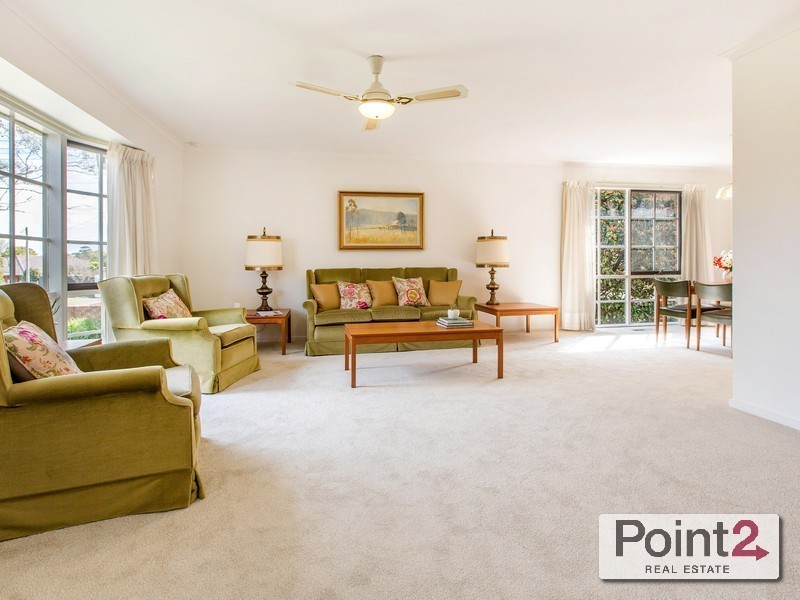 1/100 Wimborne Avenue, Mount Eliza VIC 3930