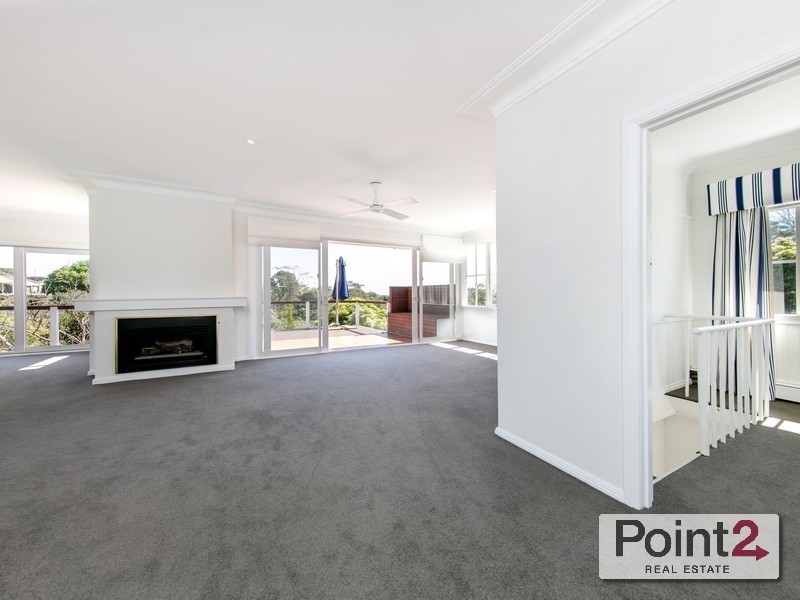 8 Wimborne Avenue, Mount Eliza VIC 3930