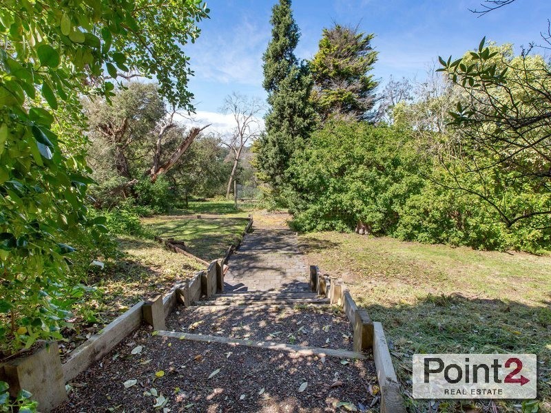 64 Old Mornington Road, Mount Eliza VIC 3930