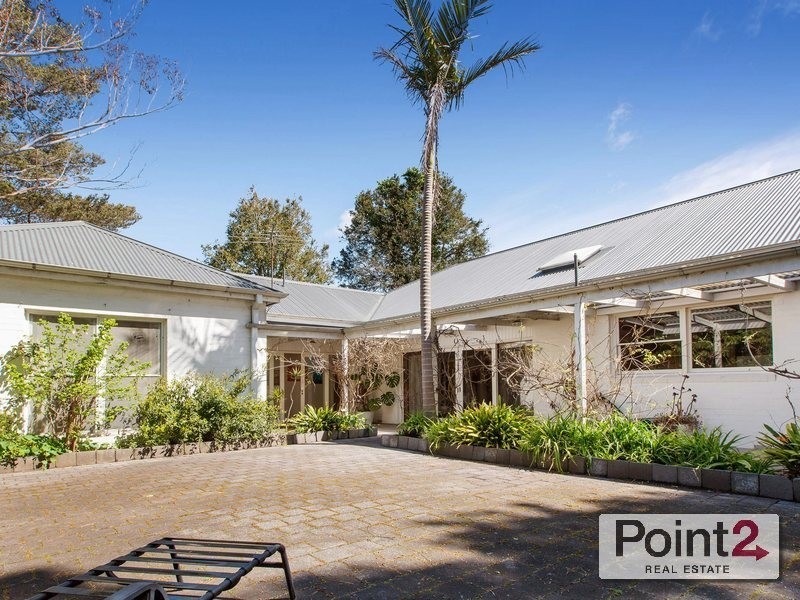 64 Old Mornington Road, Mount Eliza VIC 3930