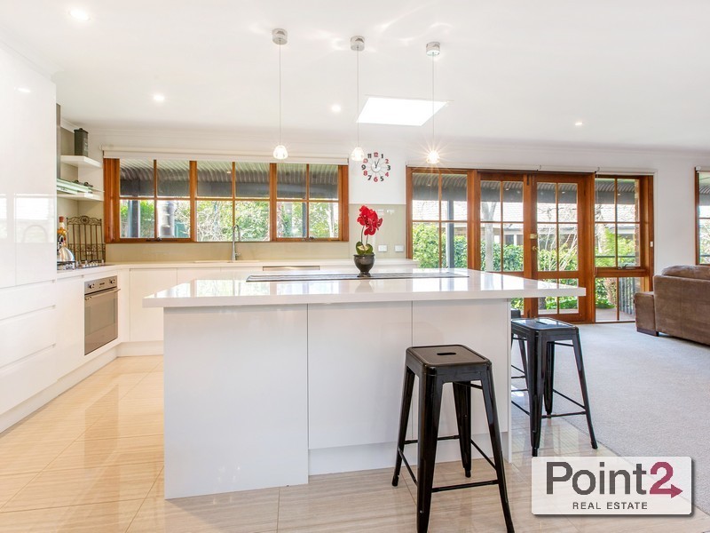 16 St Kilda Street, Mount Eliza VIC 3930