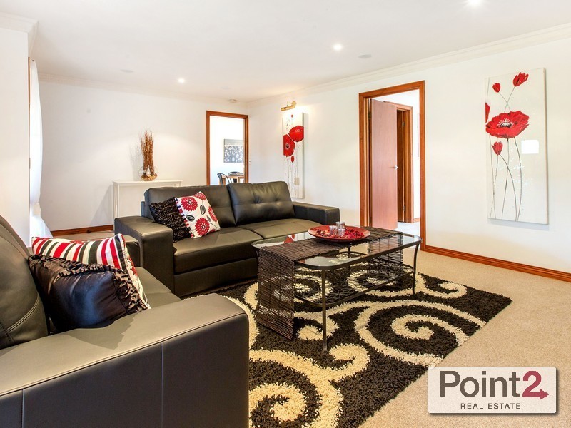 16 St Kilda Street, Mount Eliza VIC 3930