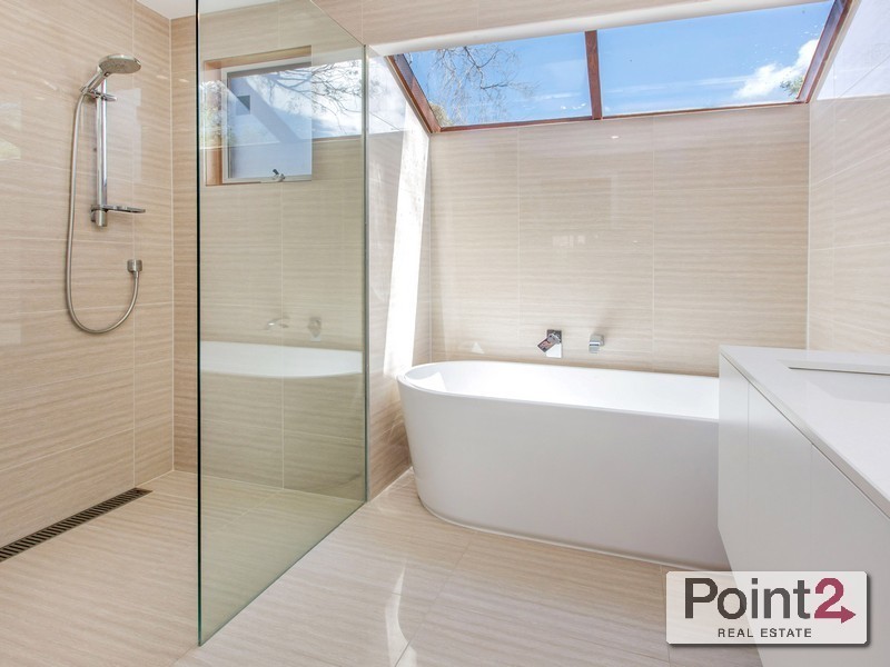 16 St Kilda Street, Mount Eliza VIC 3930