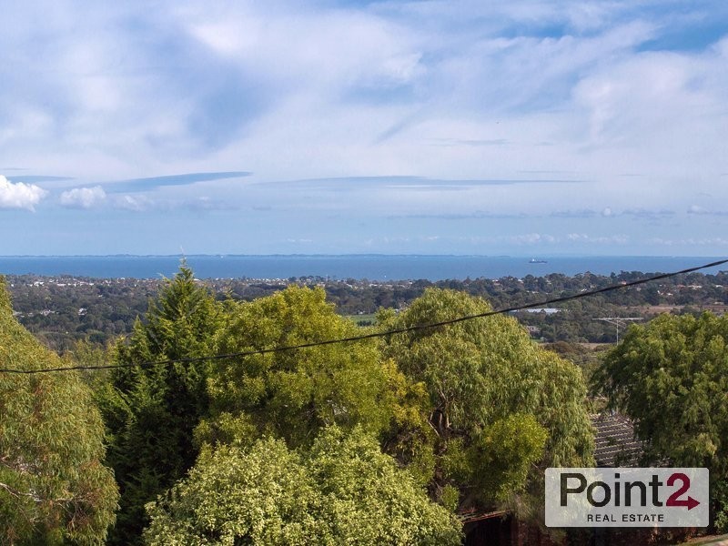 5 Bellevue Crescent, Mount Eliza VIC 3930