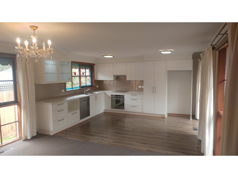 1/8 Roy Court, Mount Eliza VIC 3930