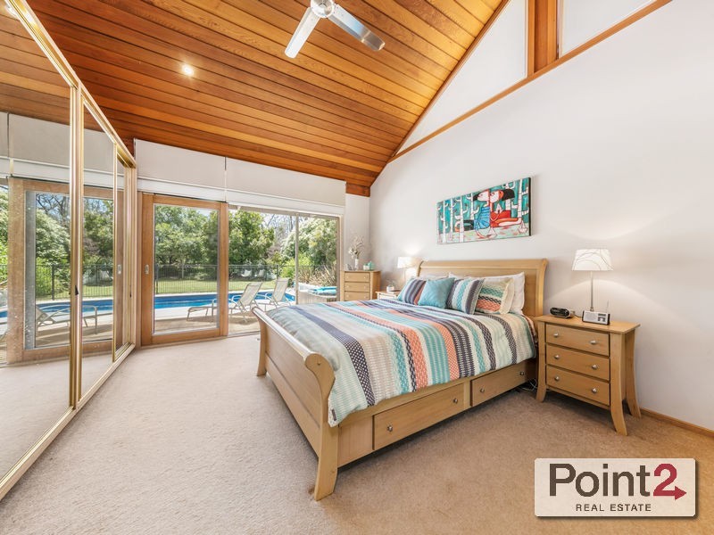 15 Allison Road, Mount Eliza VIC 3930