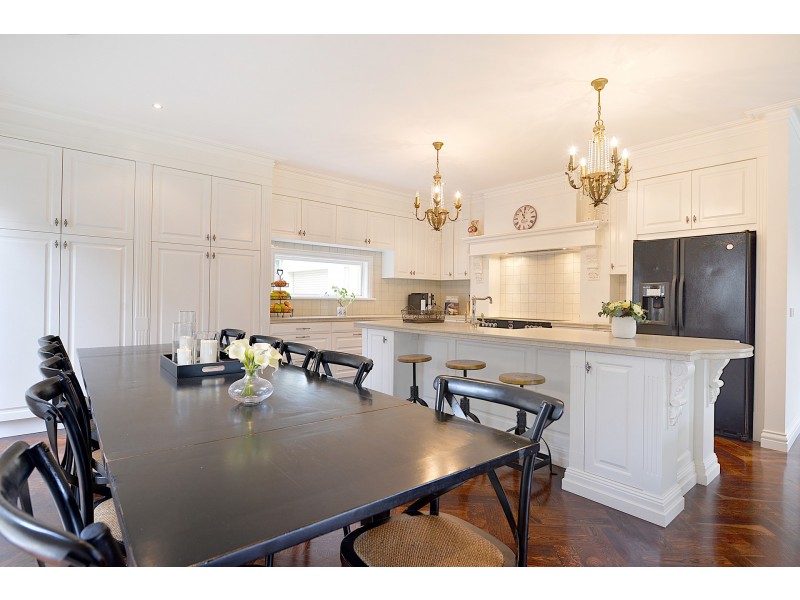 44A Old Mornington Road, Mount Eliza VIC 3930