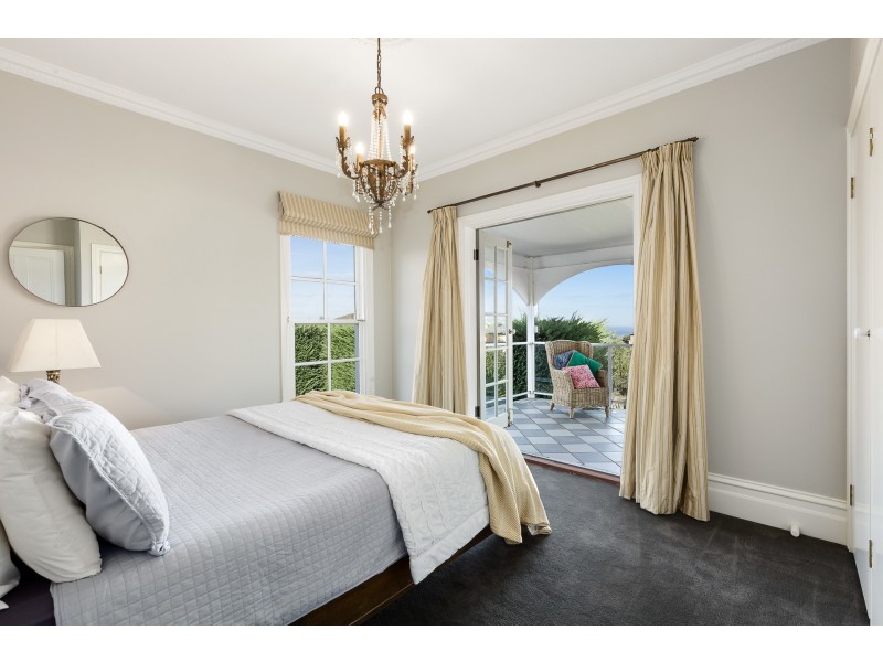 49 Old Mornington Road, Mount Eliza VIC 3930