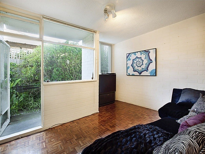 2/162 Canadian Bay Road, Mount Eliza VIC 3930